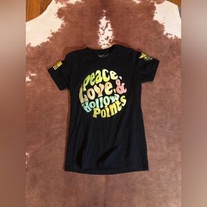 We The People women's shirt 
size medium